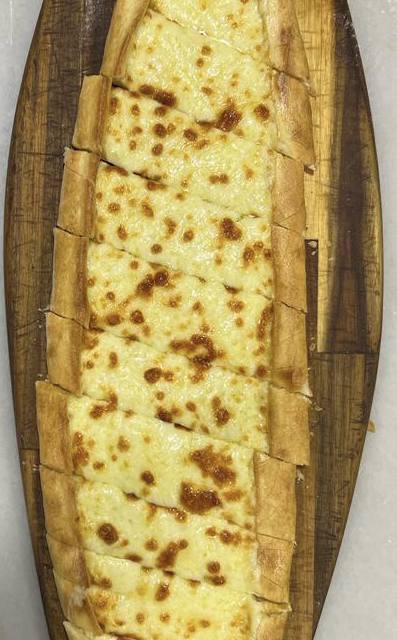 Pide au fromage