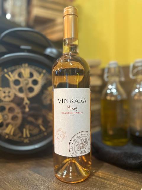 VINKARA Minoj
